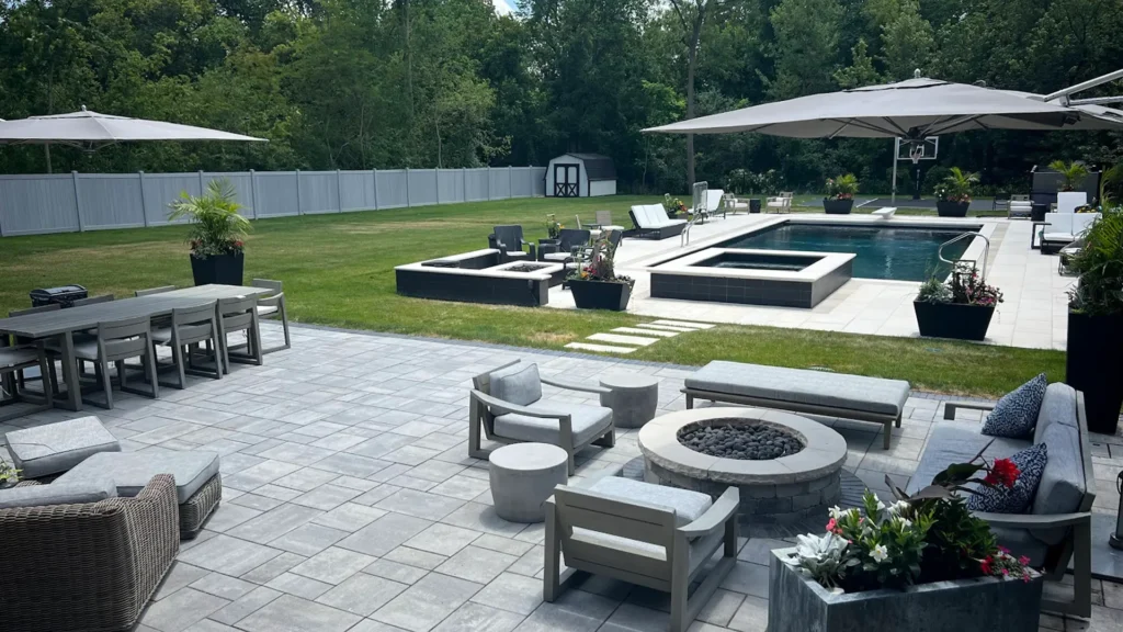 Paver patio pool